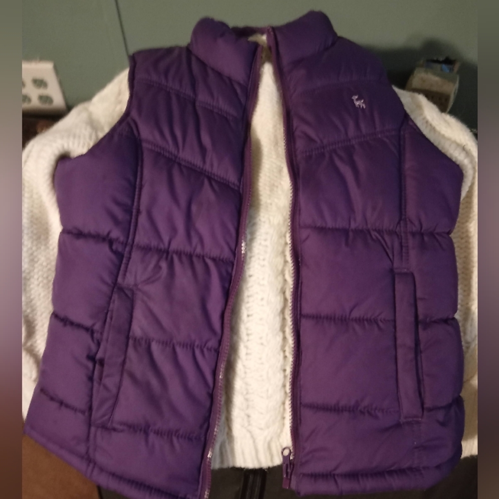 Sweater with vest included
